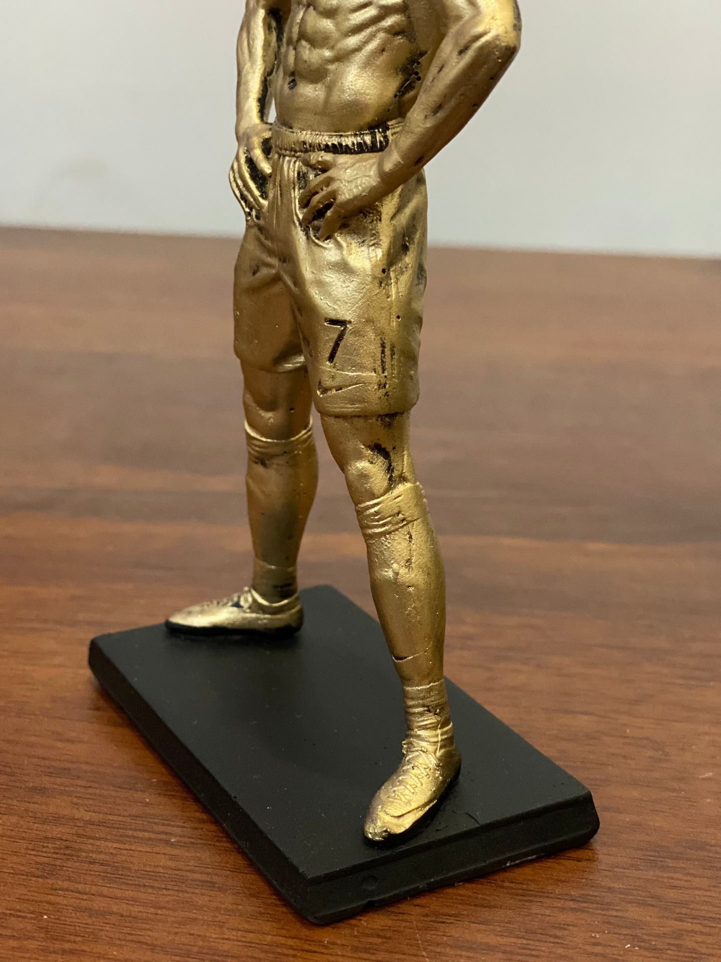 RONALDO Iconic Celebration Statue