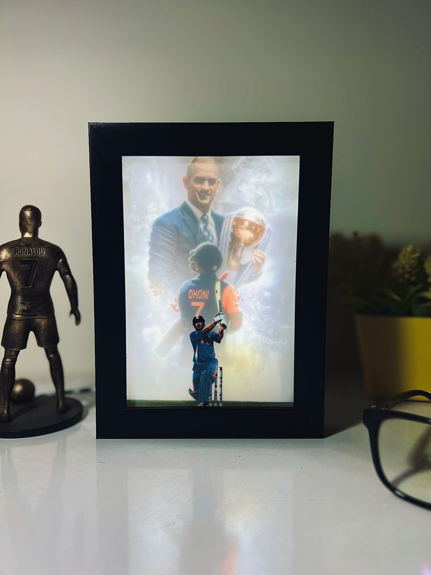 DHONI Light Frame