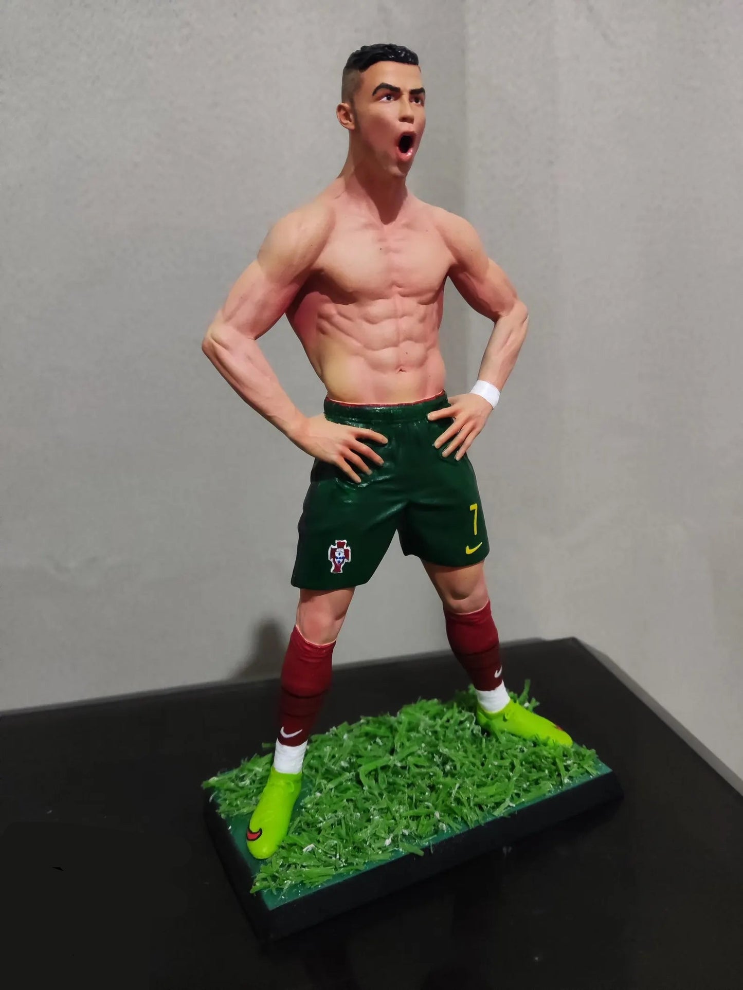RONALDO Iconic Celebration Statue COLORED VERSION